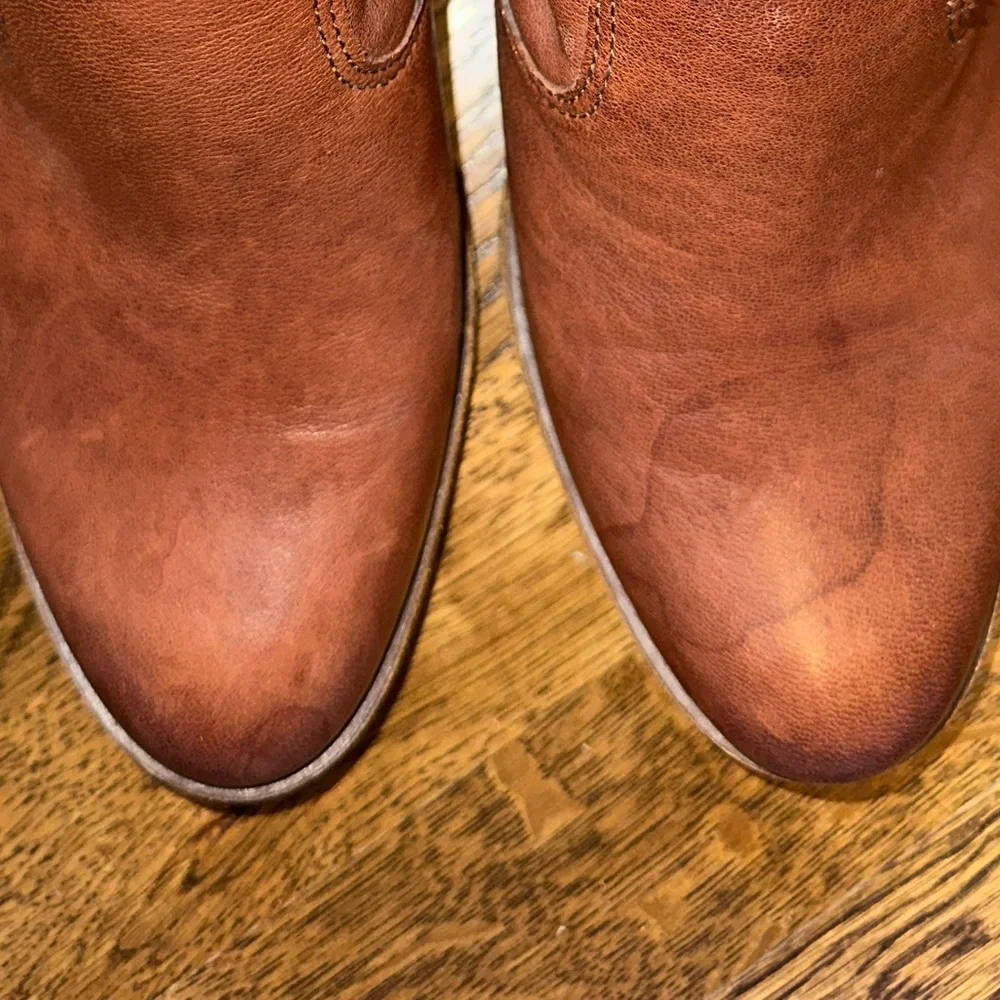 Sofft Sisley Bootie - Size 8 - PLEASE SEE LAST PHOTO - Picture 7 of 7